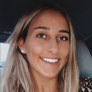 Meet your Posher, Tori